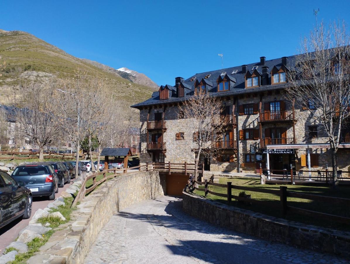 Esqui, Aigueestortes Y Boi-tauell A Tus Pies En Ebrehogar Apartment